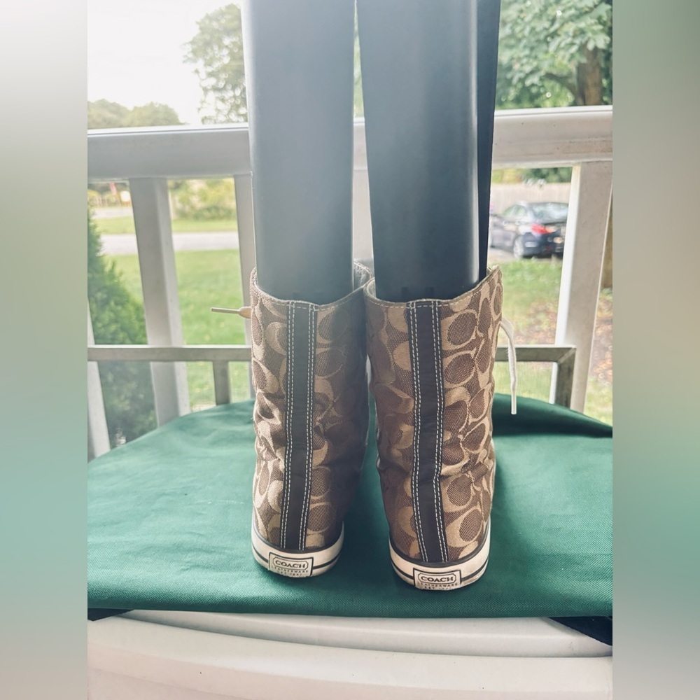 Coach Bonney Signiture Brown and Tan High Top - Picture 11 of 12